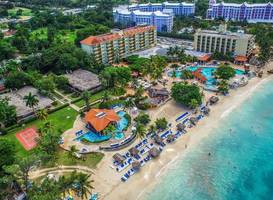 The Jewel Dunn's River Beach Resort & Spa