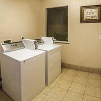 Downtowner Inn and Suites ex. Howard Johnson Inn & Suites Hobby Airport