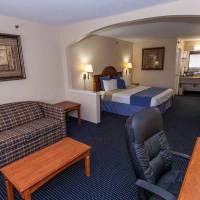 Downtowner Inn and Suites ex. Howard Johnson Inn & Suites Hobby Airport
