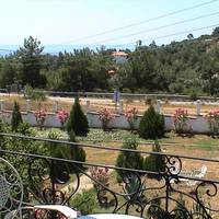Pantheon Studios Apartments