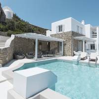 Amaryllis Villa
