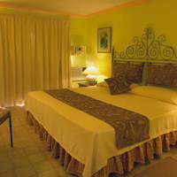 El Bosque Hotel