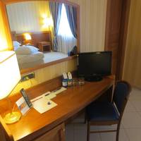 Joyfull Hotel