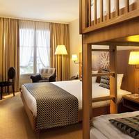 Dream Castle Hotel at Disneyland Paris