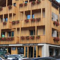 Larice Hotel Suite & BreakFast