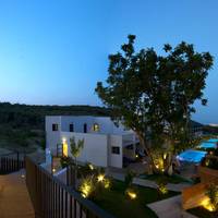 Aqua Bay Hotel