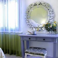 Avra Private Suites