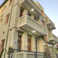 Residence Suites