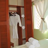 Hotel & Restaurant Bucaneros