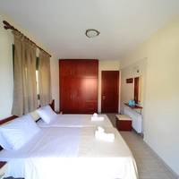 Aselinos Suites