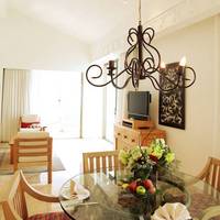 Villa Premiere Hotel & Spa