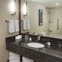 DoubleTree Suites by Hilton Hotel & Conference Center Chicago-Downers Grove