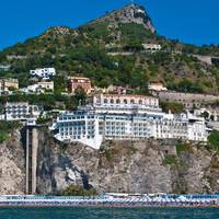 Lloyd's Baia Hotel
