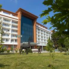 Chinar Hotel & SPA Naftalan
