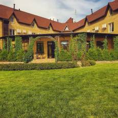 Garden Hotel