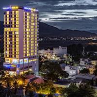 Dendro Gold Hotel