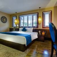 Oriental Suites Hotel