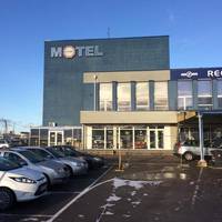 Stop Motel