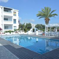 Tasmaria Apts