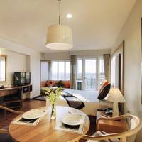 Classic Kameo Hotel & Serviced Apartment