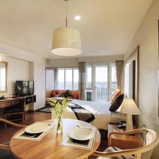 Classic Kameo Hotel & Serviced Apartment