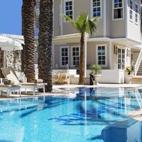 Elegance East Hotel