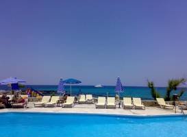 Blue Beach Villas Apartments