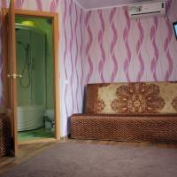 Na Rostovskoy 9 Guest House