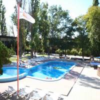 Akvatoriya Leta Sport Club-Hotel