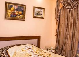 Apartment Ploschad' Lenina 3