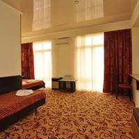 U Pliazha Hotel