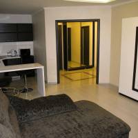 Apartament na 2-y Mira
