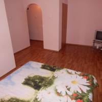 Apartment on Blyhera, 4/1