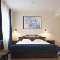 Russ Hotel