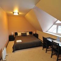 Hotel 89