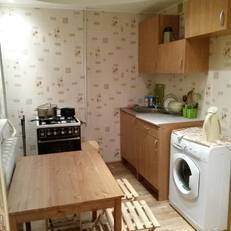 Apartment Oktyabryskoy revolyutsii