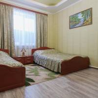 Hotel Dinastiya