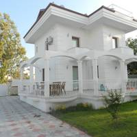 New Age Villa Ekin