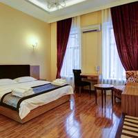 SleepyTom Hotel