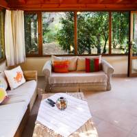 Important Group Villas Bitez