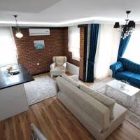 D&R Luxury House