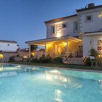 Vodina Hotel