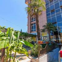 Ellada Hotel