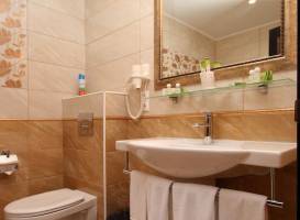 Kroshka Enot Hotel