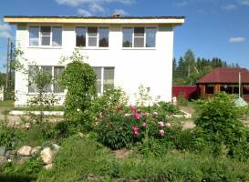 U Ozera Guest House