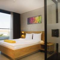 The S by Ascend Hotel Collection+15