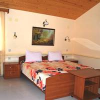 Sosnovy Dvorik Guest House