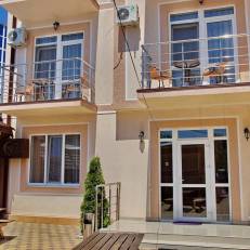 Tikhaya Gavan Guest House