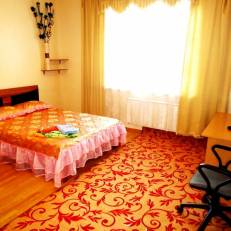 Apartment on Krasnoarmeyskaya st.