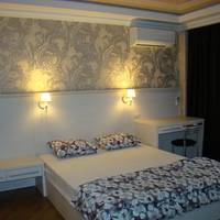 Apartment on Akademika Korolyova 20